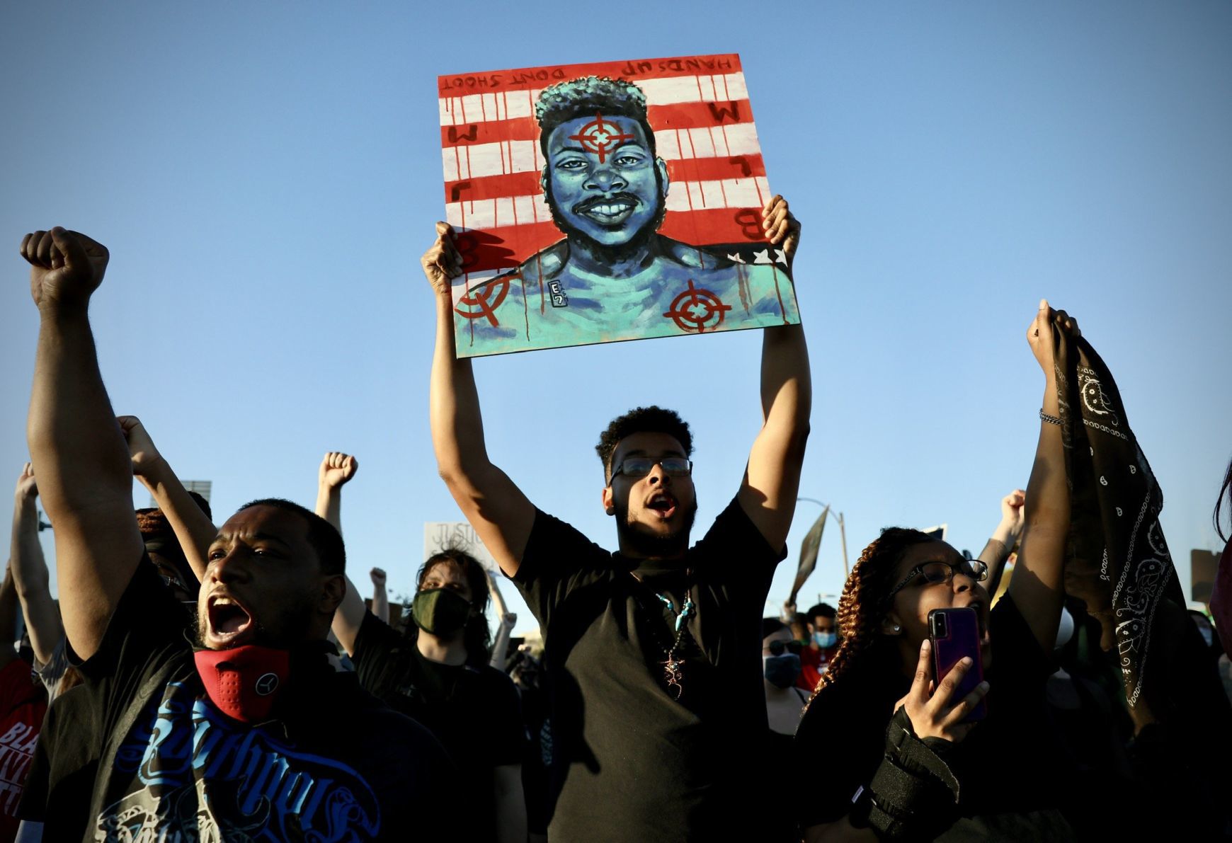 St. Louis demonstrators march in solidarity with Minneapolis protesters